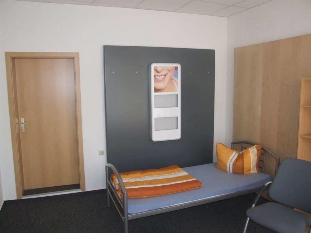 Hostel Vorharz Ашерслебен Экстерьер фото