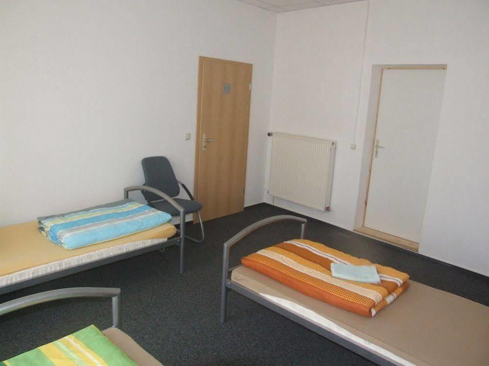Hostel Vorharz Ашерслебен Экстерьер фото